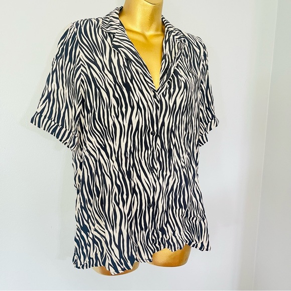Zara Zebra Print Button Down Shirt Animal Print Blouse top - Picture 4 of 6